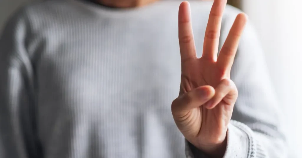 デスクライト選びで失敗しない3つのポイントを示すイメージ画像