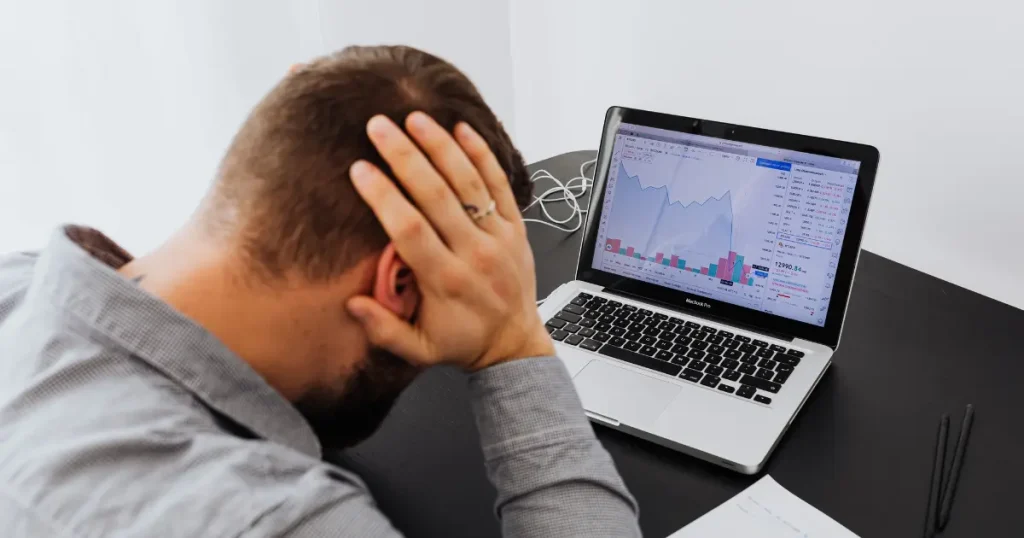 USBハブとドッキングステーションのトラブル事例と対処法をまとめた図解