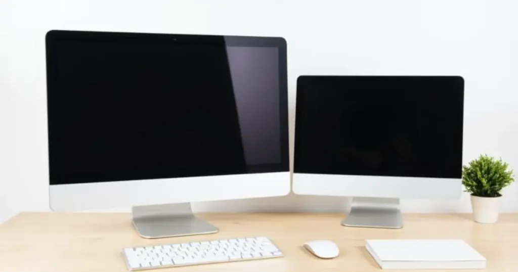 24インチと27インチモニターのサイズ比較イメージ